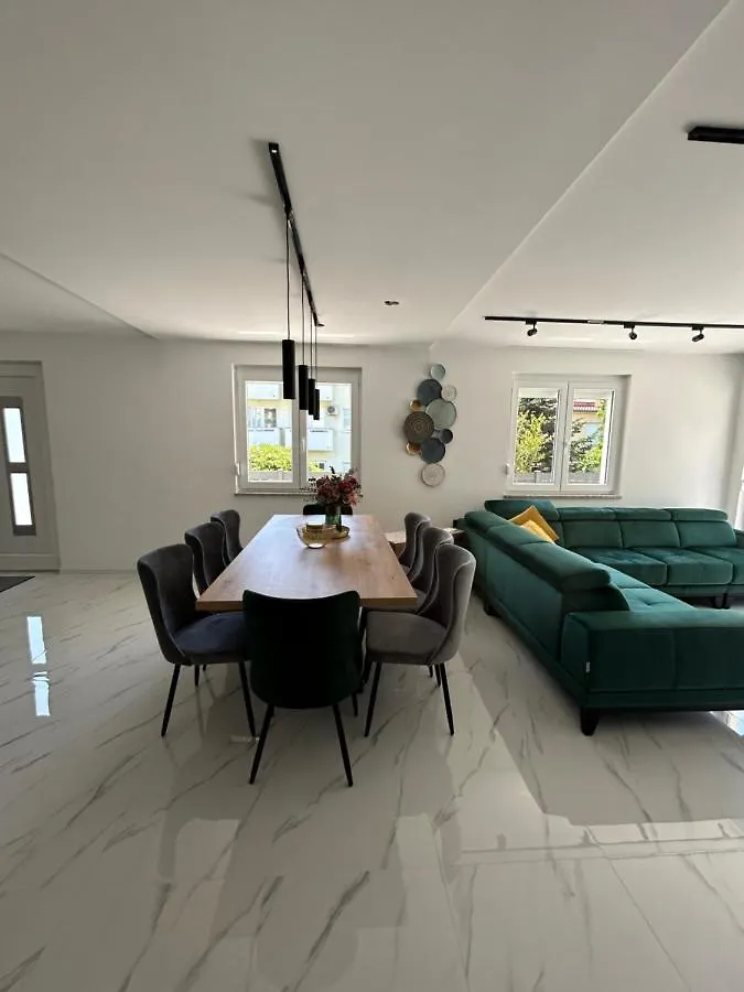 Apartment Villa Kety Baska  Croatia