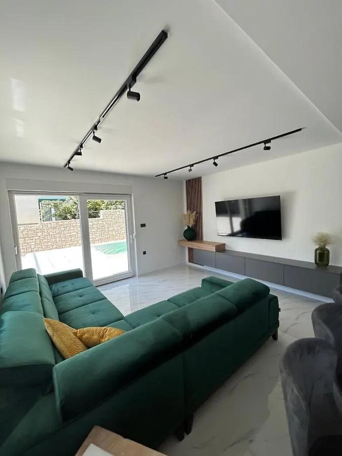 Villa Kety Baska  Baska (Krk)